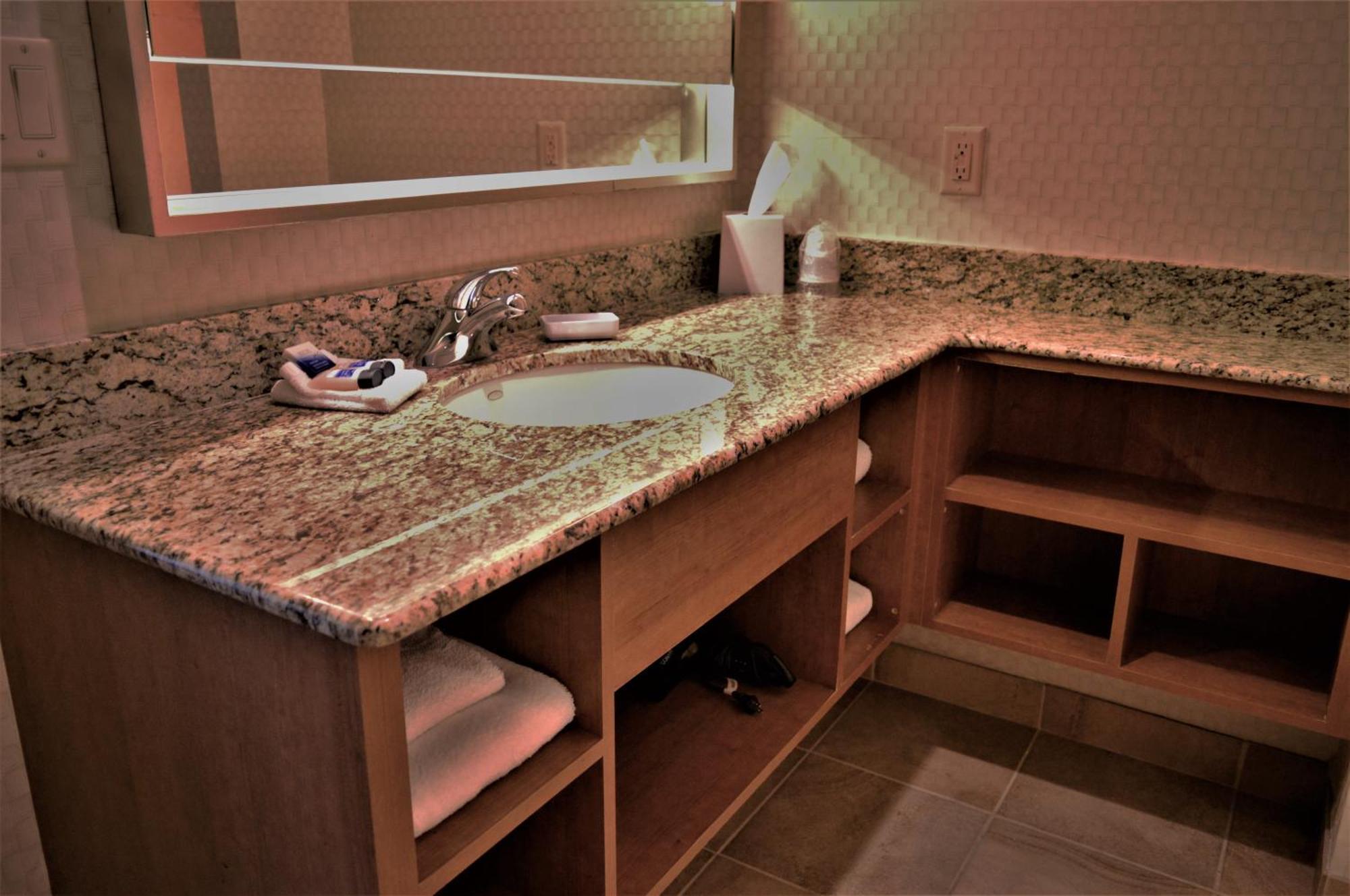 Waterloo Suites Hotel, Trademark Collection By Wyndham Luaran gambar